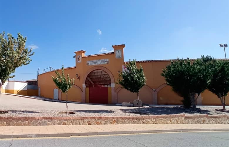 Frontal de la Plaza de Cenicientos